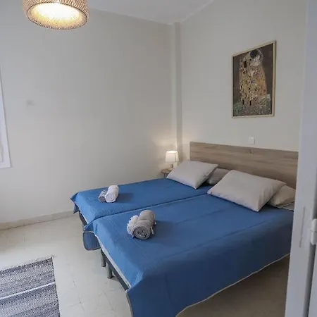 Traditional Town Garden * Родос