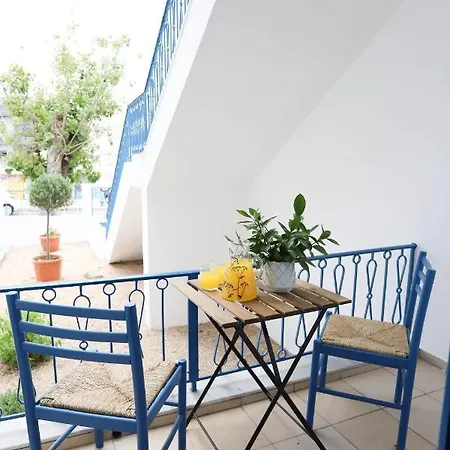 Апартаменты Traditional Town Garden Родос