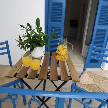 Traditional Town Garden Родос