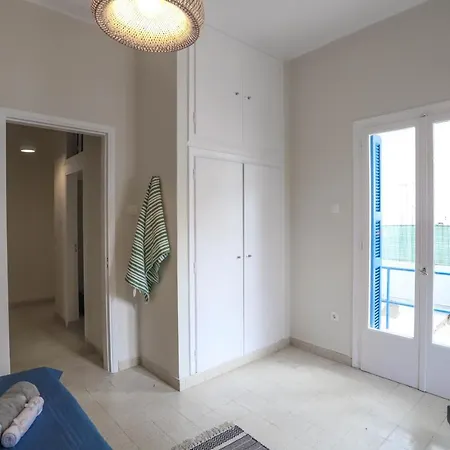 Traditional Town Garden Apartamento Rhodes City