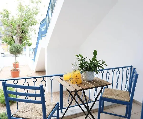 דירה Traditional Town Garden עיר רודוס