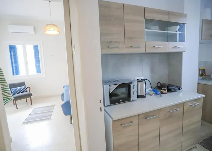 דירה Traditional Town Garden עיר רודוס