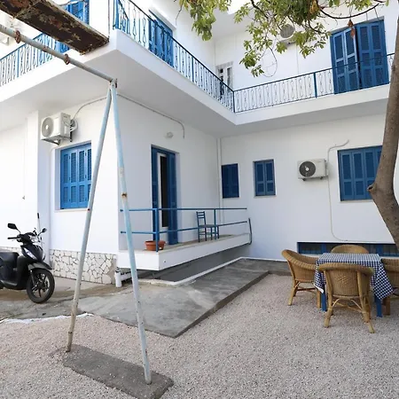 Traditional Town Garden Appartement Rhodes City