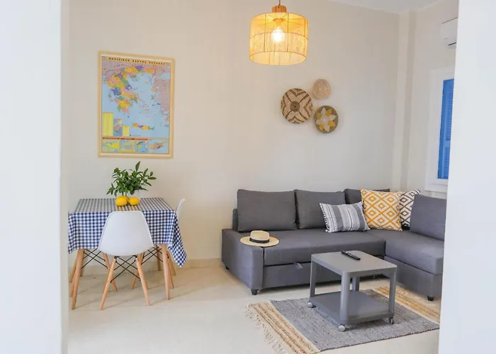 Traditional Town Garden *