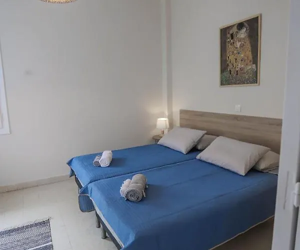 Traditional Town Garden * Rhodes City